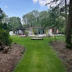 Rietveld Bed & Breakfast Laren (North Holland)